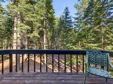 11933 Chamonix Road, Truckee, CA 96161 Photo