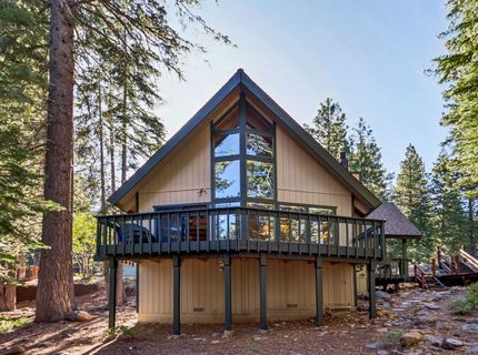 11933 Chamonix Road, Truckee, CA 96161 Photo