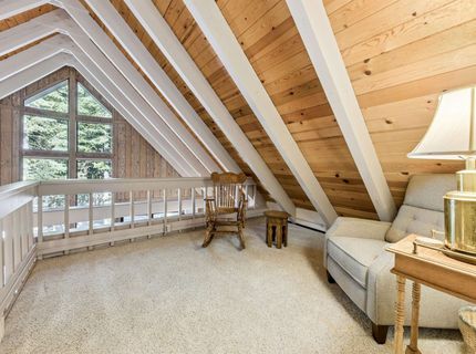 11933 Chamonix Road, Truckee, CA 96161 Photo