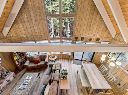 11933 Chamonix Road, Truckee, CA 96161 Photo