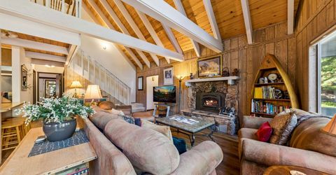 11933 Chamonix Road, Truckee, CA 96161 Photo