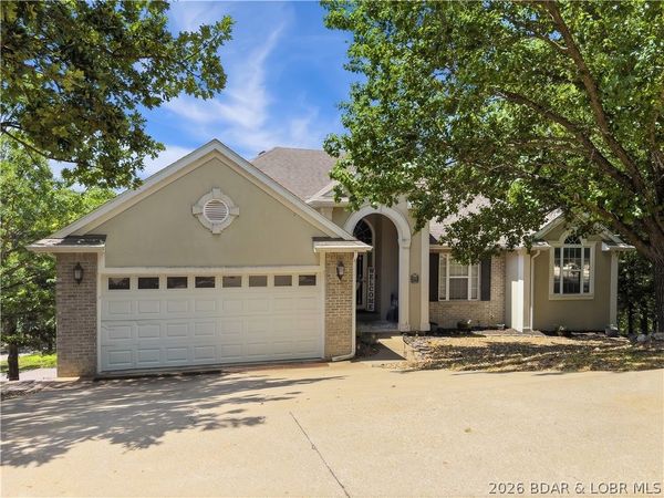 1589 Ridgeview Terrace , Osage Beach, MO 65065