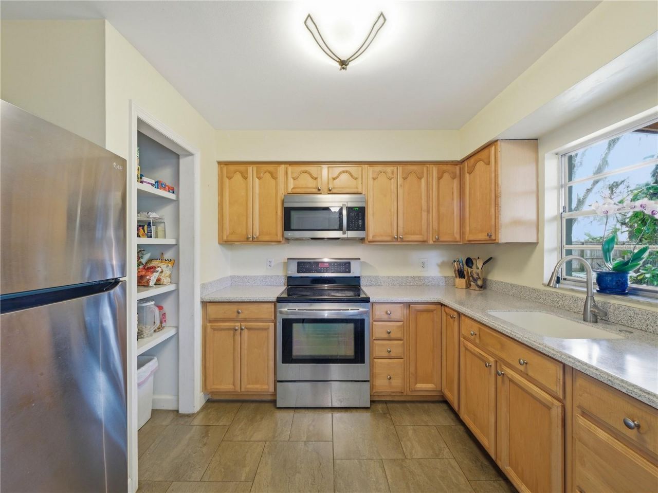 1714 Lime Tree Drive , Edgewater, FL 32132 Photo