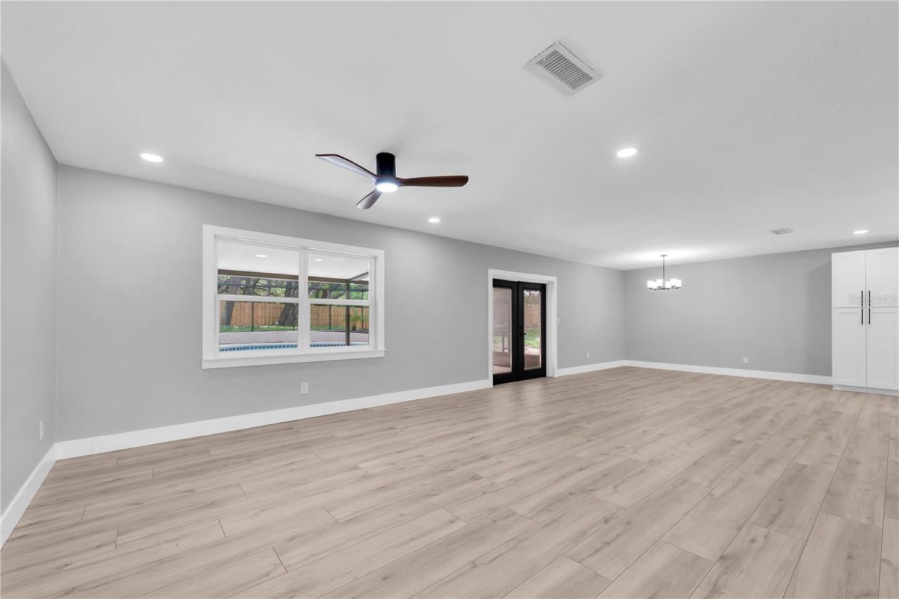 501 Hillpine Way, Brandon, FL 33510 Photo