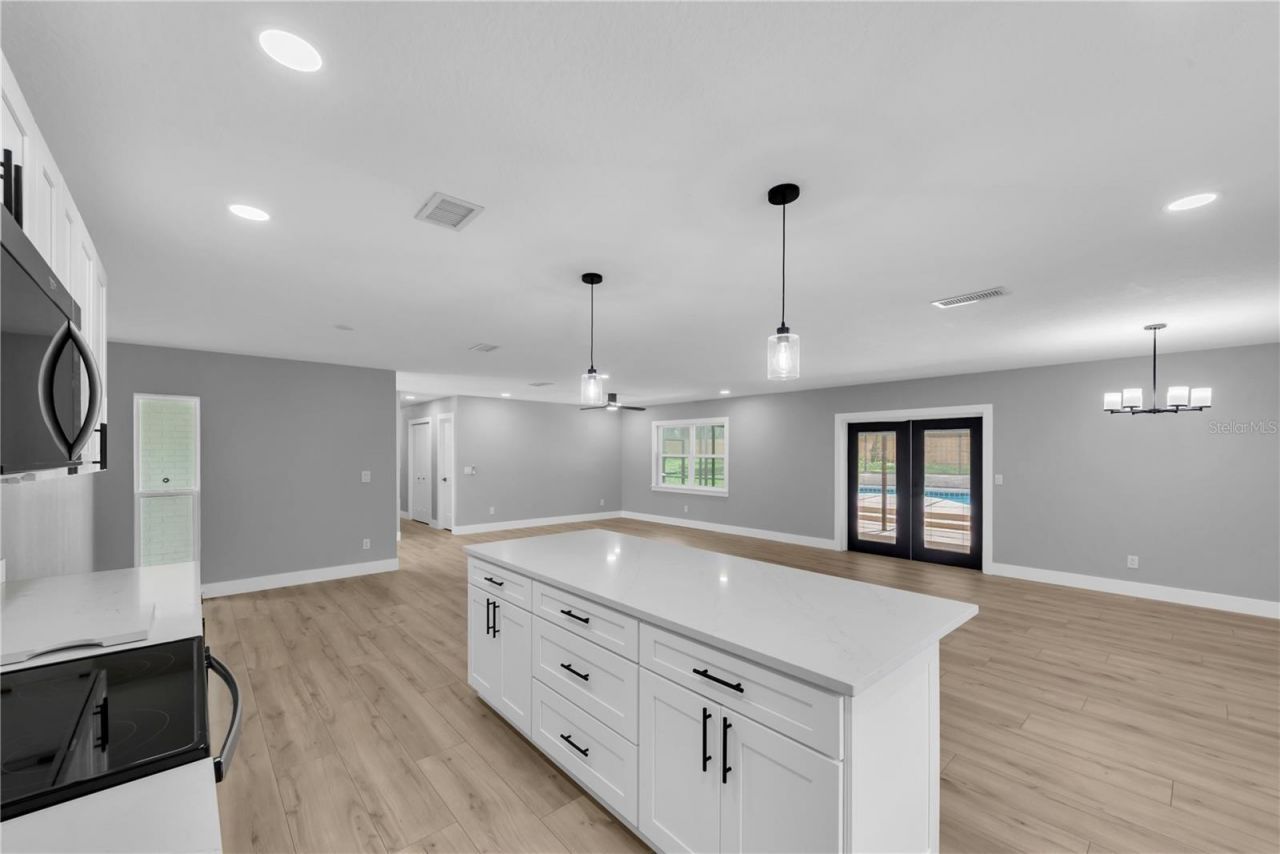 501 Hillpine Way, Brandon, FL 33510 Photo