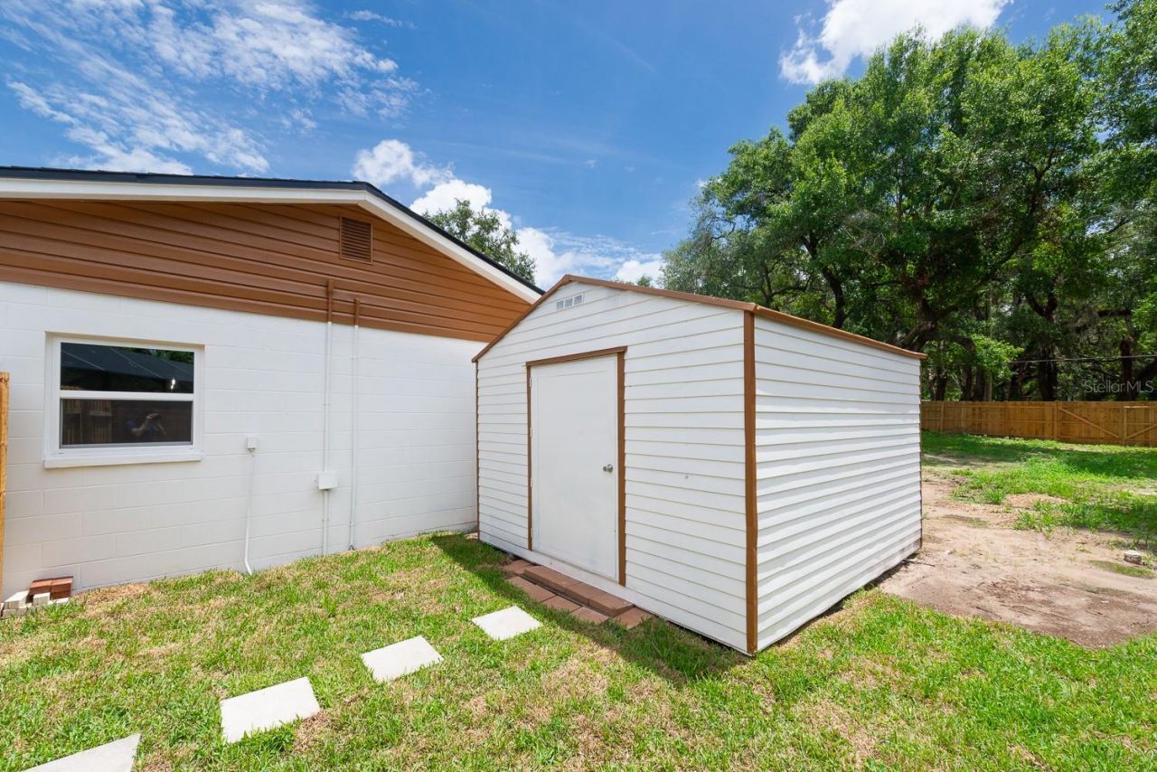 501 Hillpine Way, Brandon, FL 33510 Photo