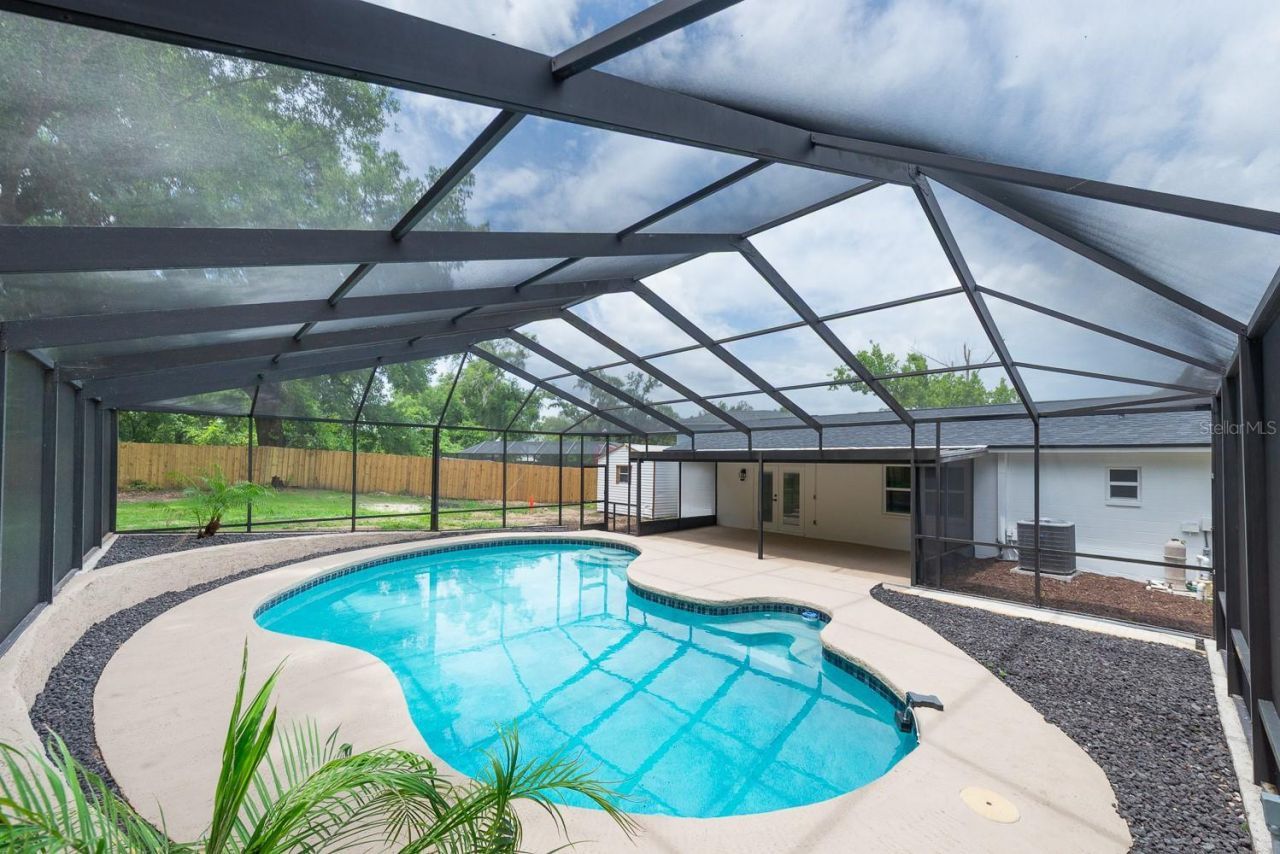 501 Hillpine Way, Brandon, FL 33510 Photo