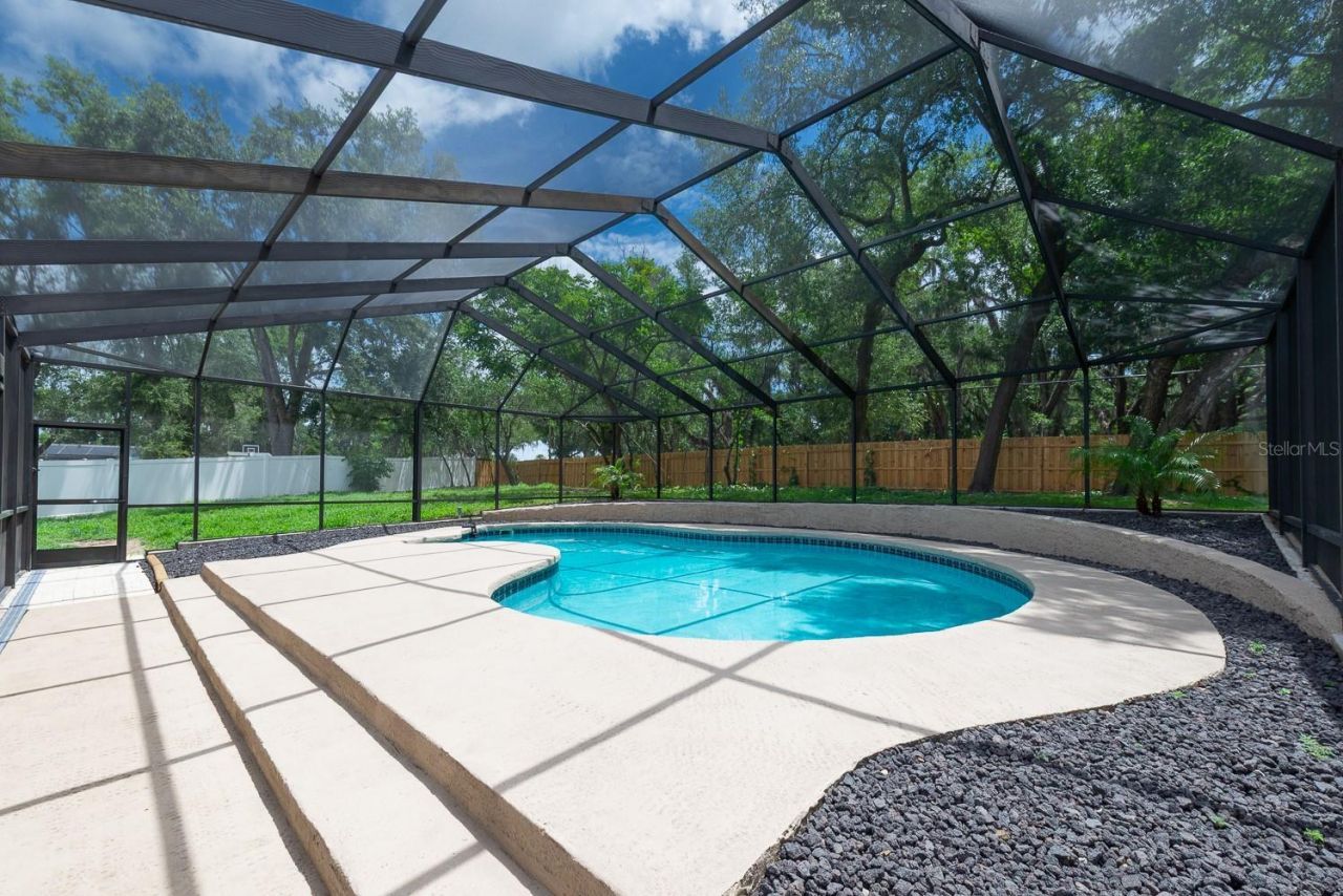 501 Hillpine Way, Brandon, FL 33510 Photo