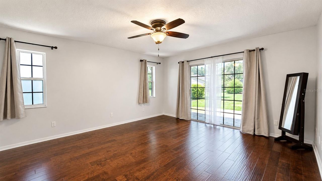 6441 Silver Oaks Drive , Zephyrhills, FL 33542 Photo