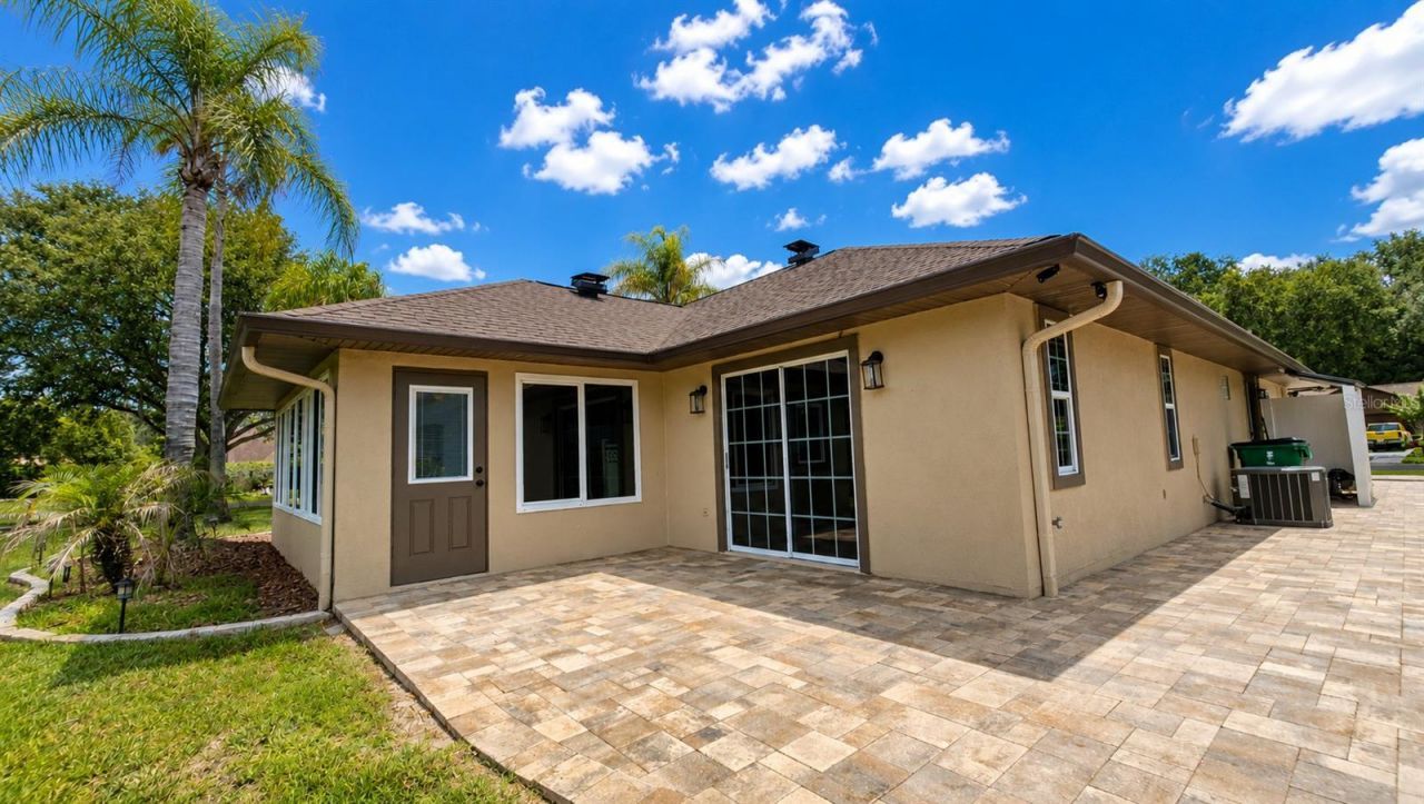 6441 Silver Oaks Drive , Zephyrhills, FL 33542 Photo