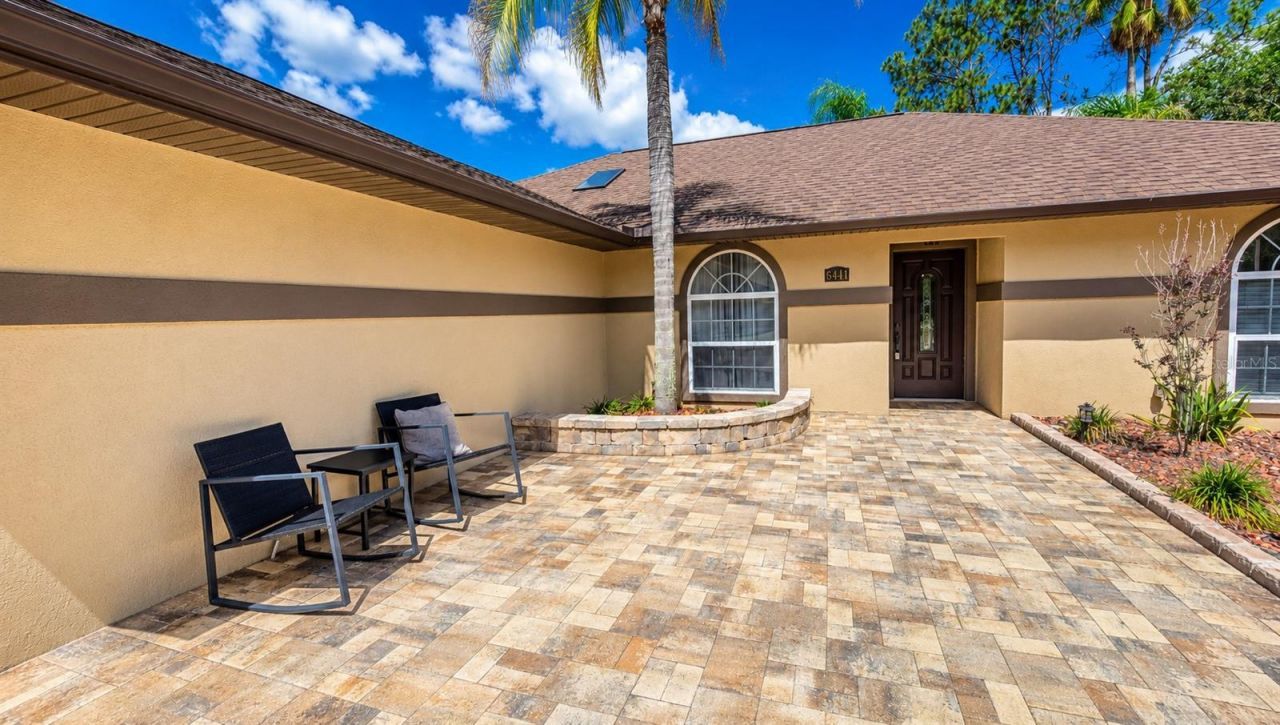 6441 Silver Oaks Drive , Zephyrhills, FL 33542 Photo