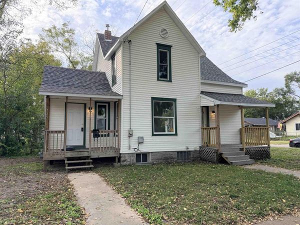 725 Lincoln Street, Waterloo, IA 50703