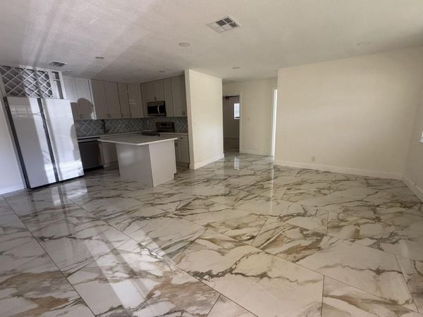 2122 NE 1st Court, Boynton Beach, FL 33435