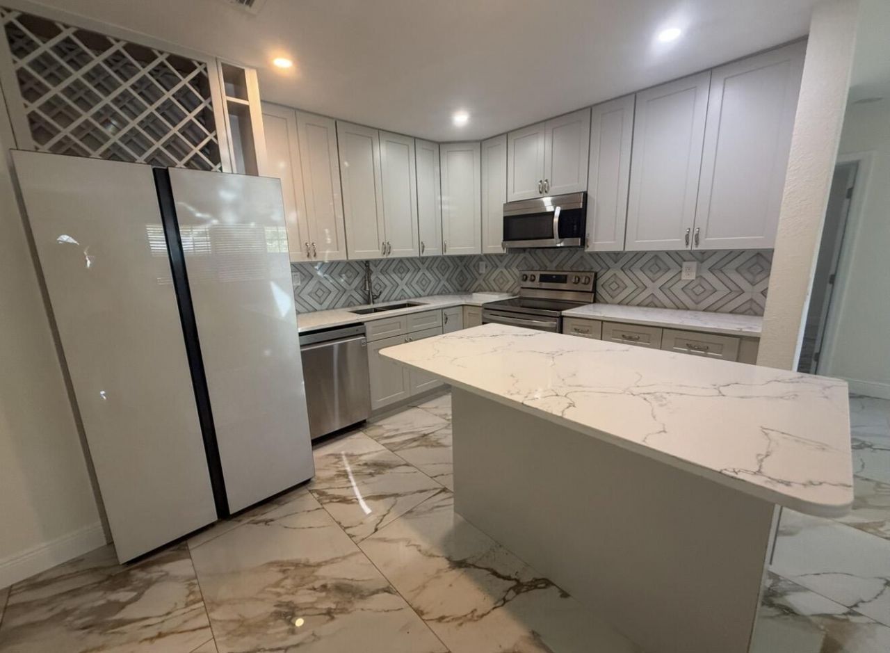 2122 NE 1st Street, Boynton Beach, FL 33435 Photo