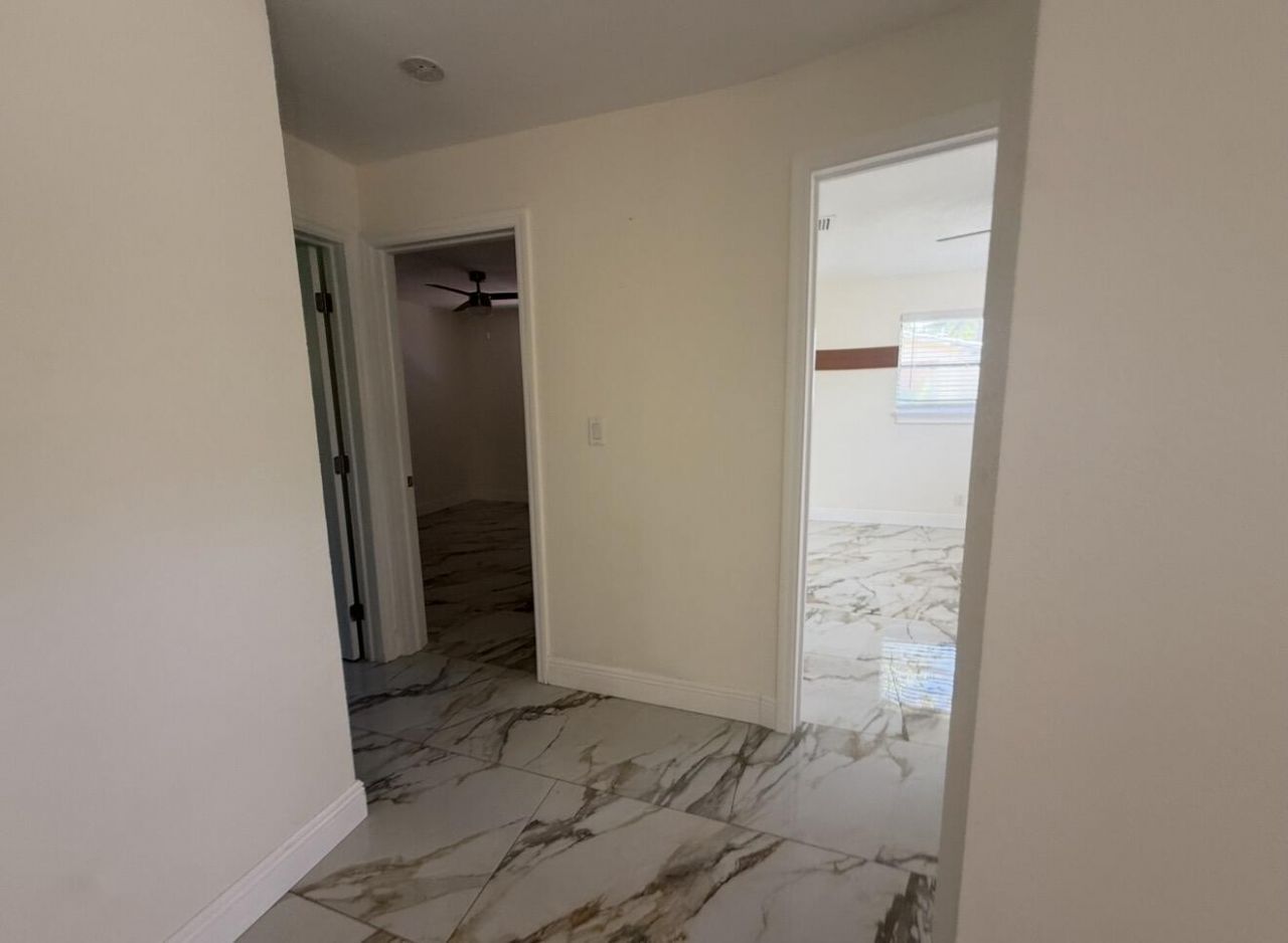 2122 NE 1st Street, Boynton Beach, FL 33435 Photo