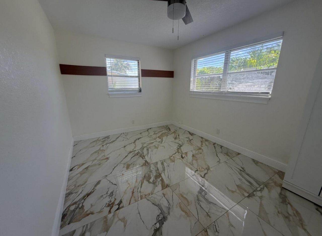 2122 NE 1st Street, Boynton Beach, FL 33435 Photo