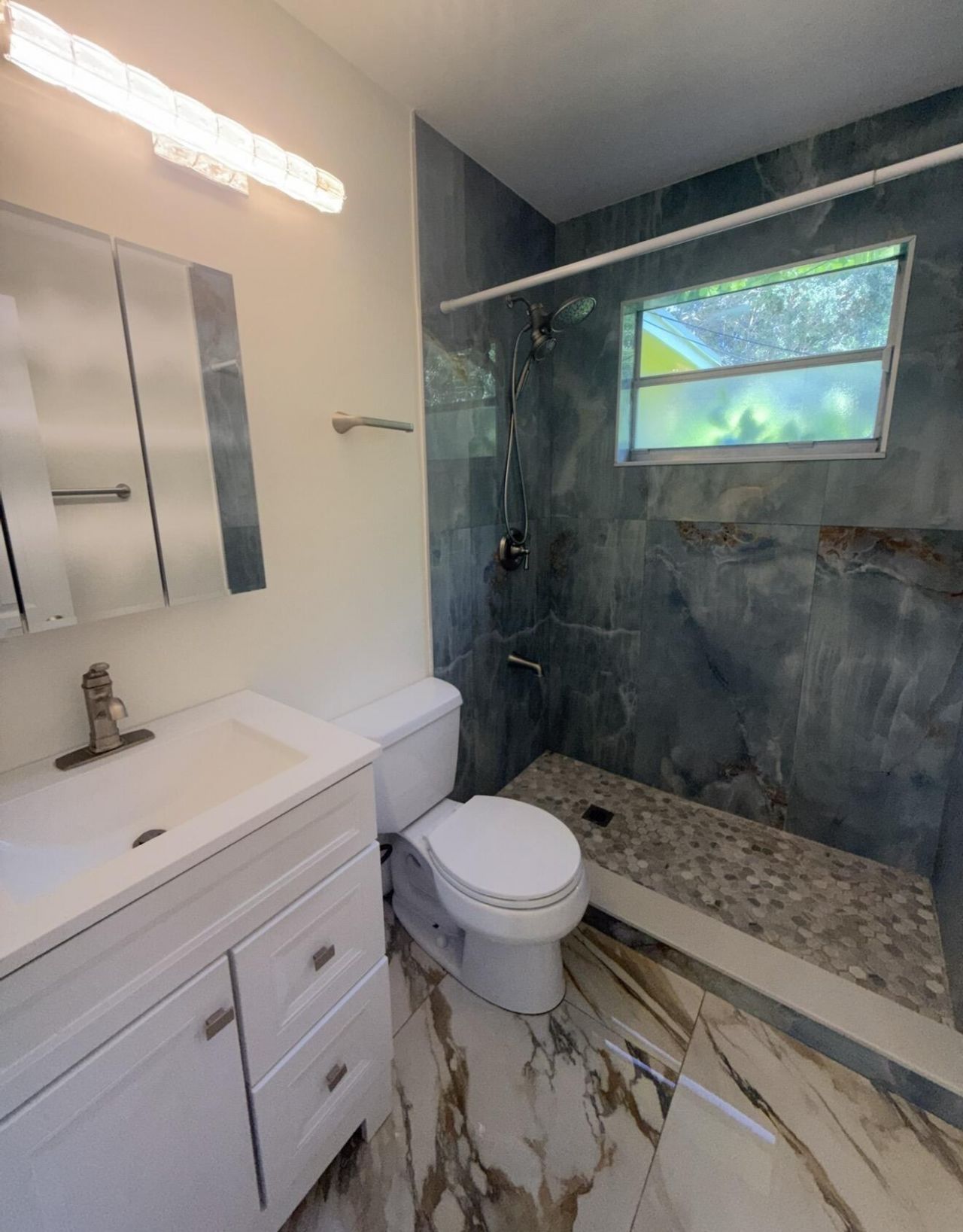 2122 NE 1st Street, Boynton Beach, FL 33435 Photo
