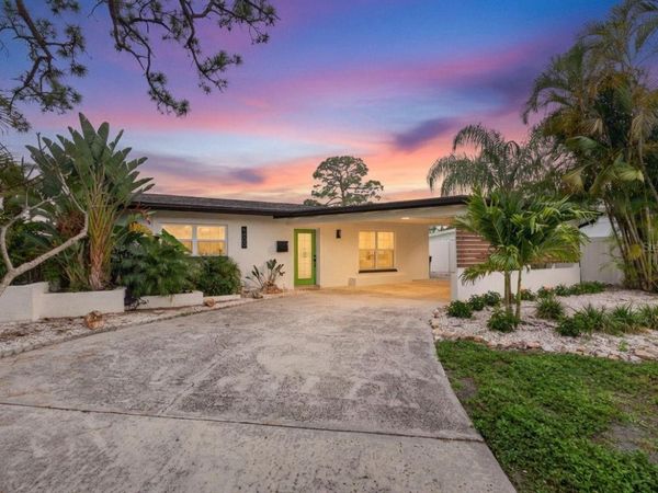 4800 VENETIAN BOULEVARD NE, ST PETERSBURG, FL 33703