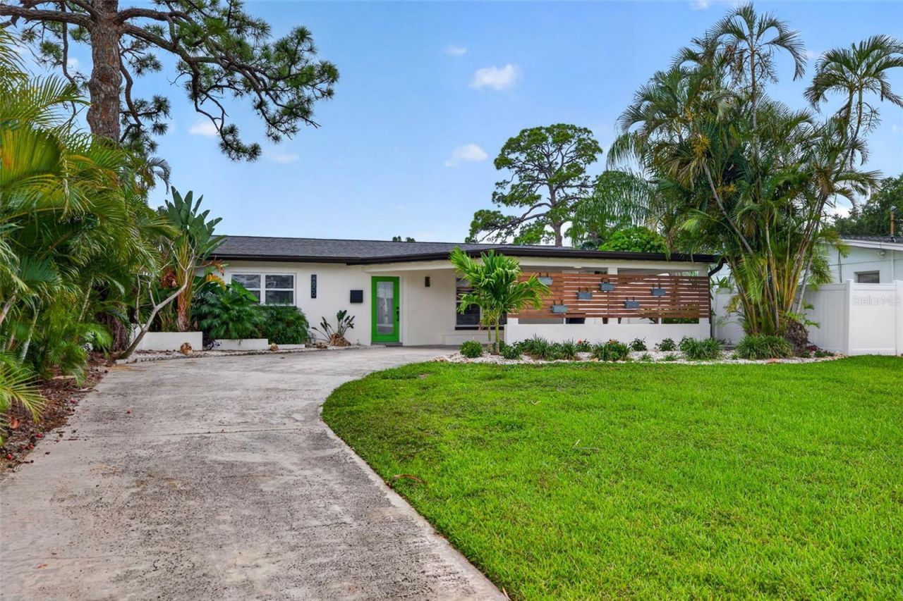 4800 Venetian Boulevard Ne, Saint Petersburg, FL 33703 Main Photo