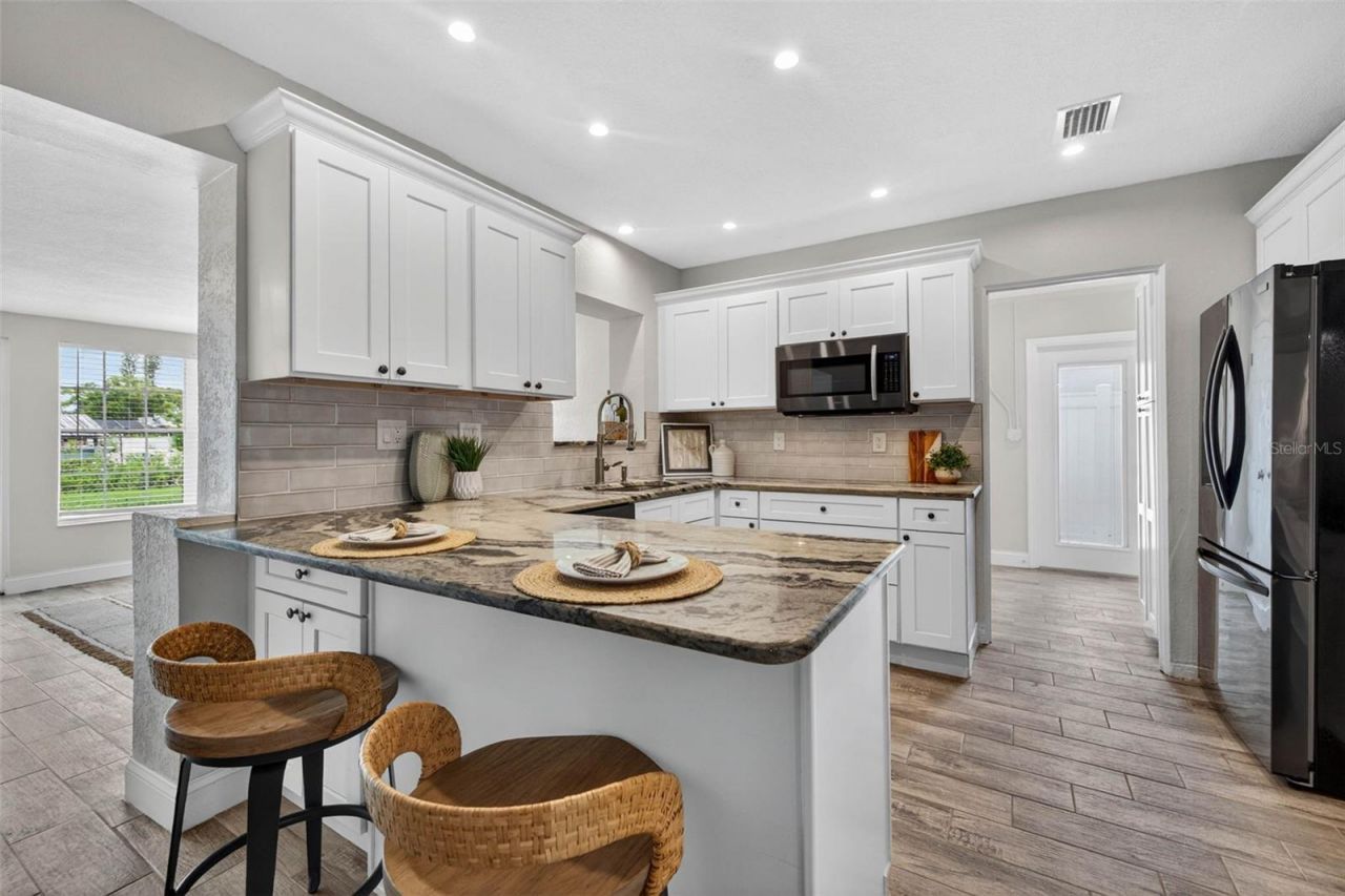 4800 Venetian Boulevard Ne, Saint Petersburg, FL 33703 Photo