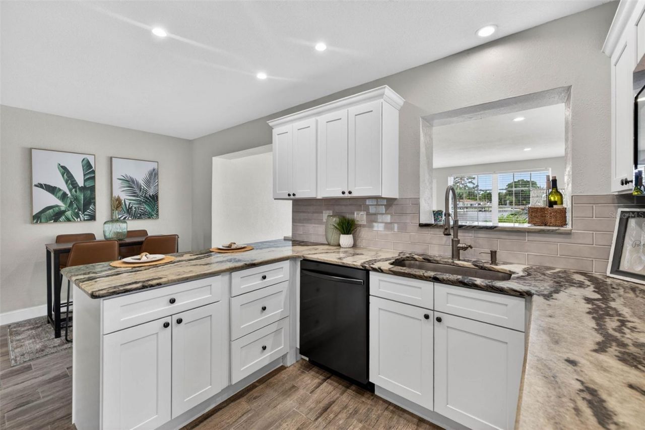 4800 Venetian Boulevard Ne, Saint Petersburg, FL 33703 Photo
