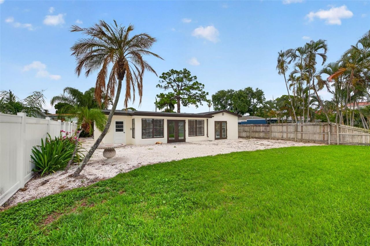 4800 Venetian Boulevard Ne, Saint Petersburg, FL 33703 Photo