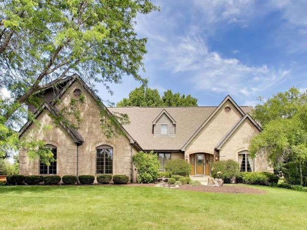 214 Red Bud Circle , Sleepy Hollow, IL 60118