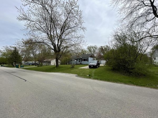 N98W16351 Concord ROAD, Germantown, WI 53022