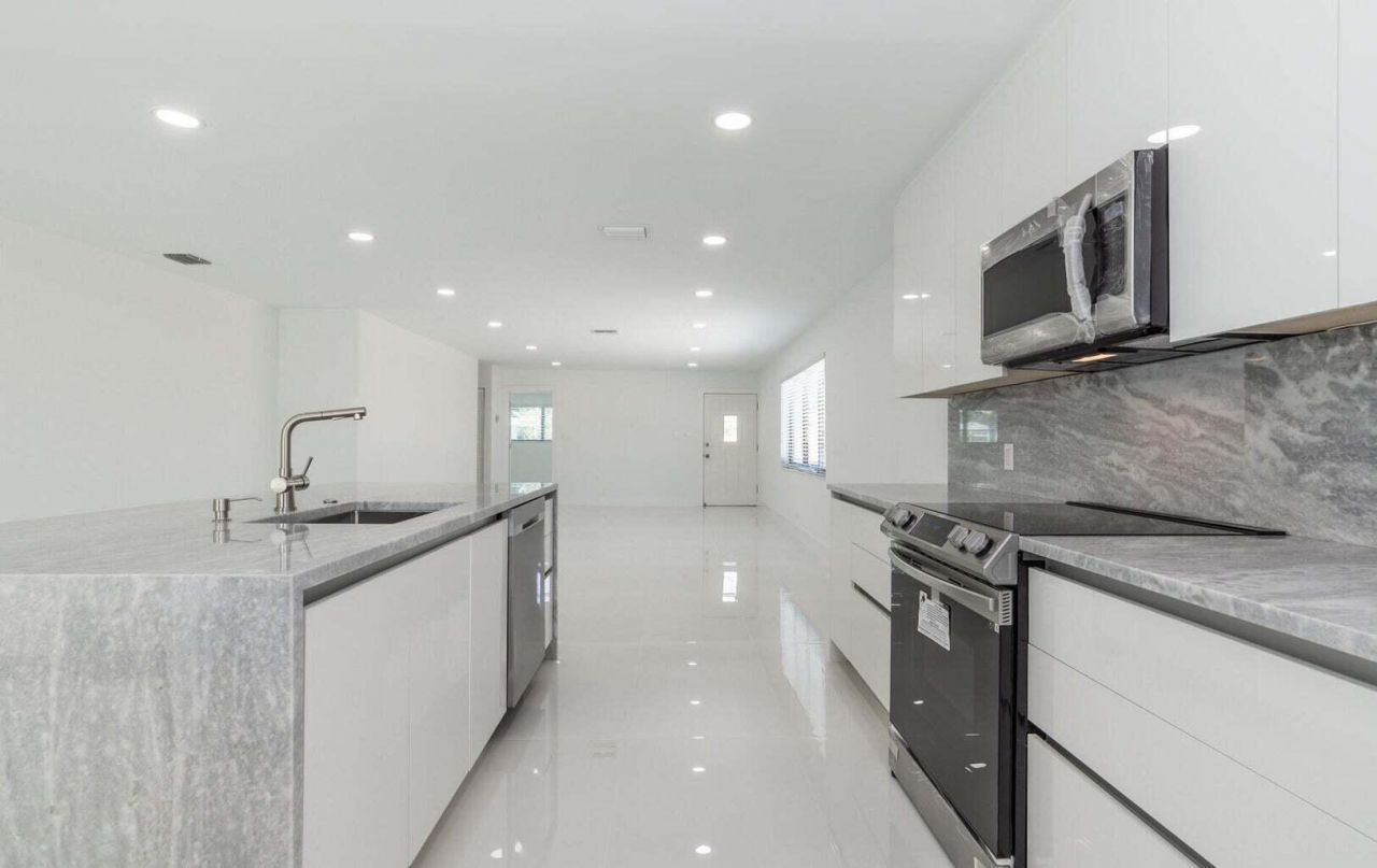 524 NW 53rd Street, Boca Raton, FL 33487 Photo