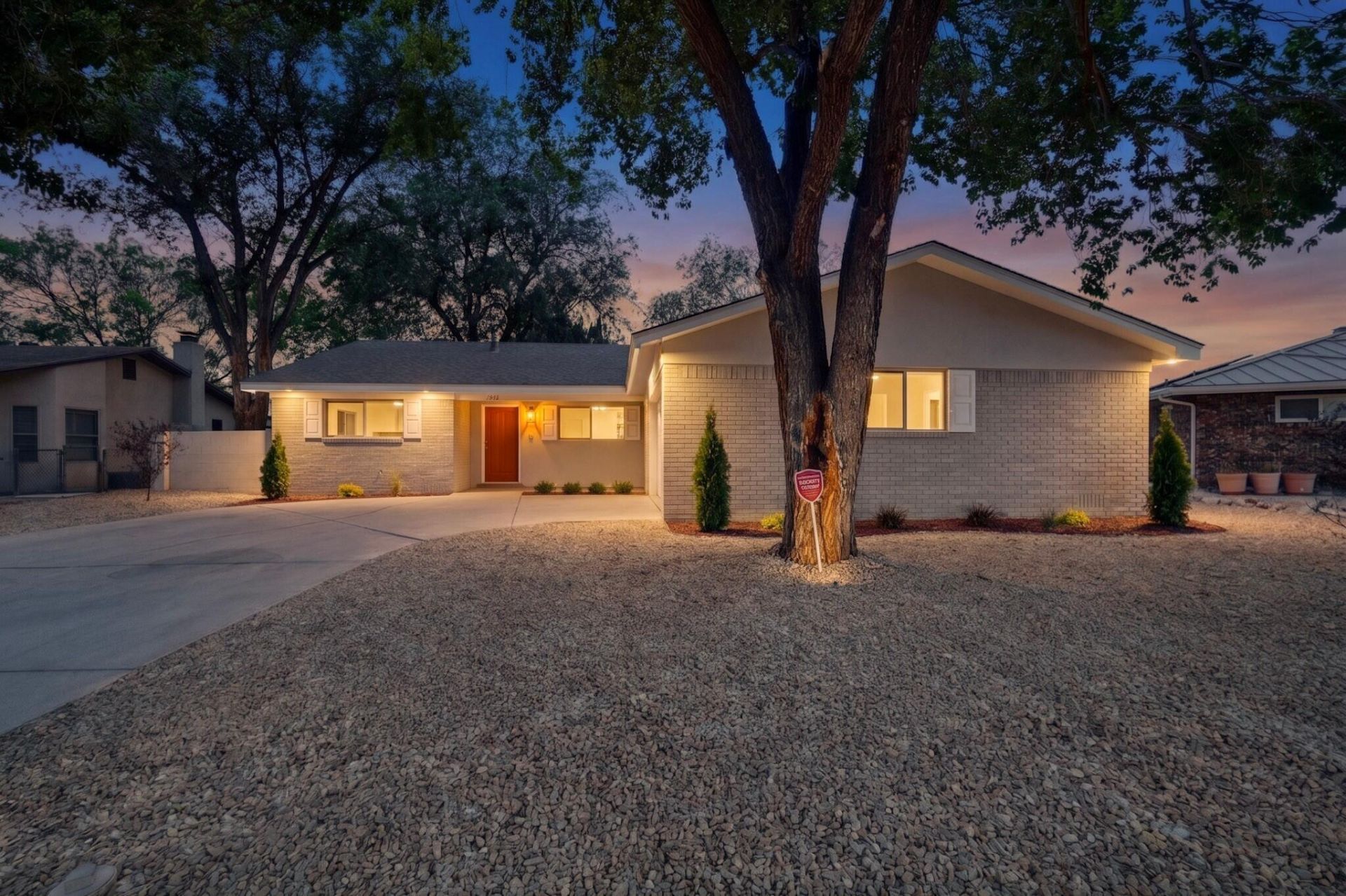 1305 Evelyn Court Ne, Albuquerque, NM 87112 Main Photo
