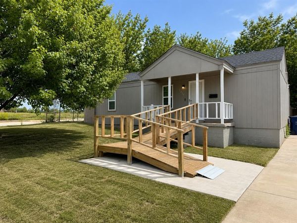 1920 NE 24th Street, Oklahoma City, OK 73111