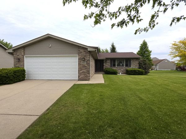 8389 Buchanan Street, Merrillville, IN 46410