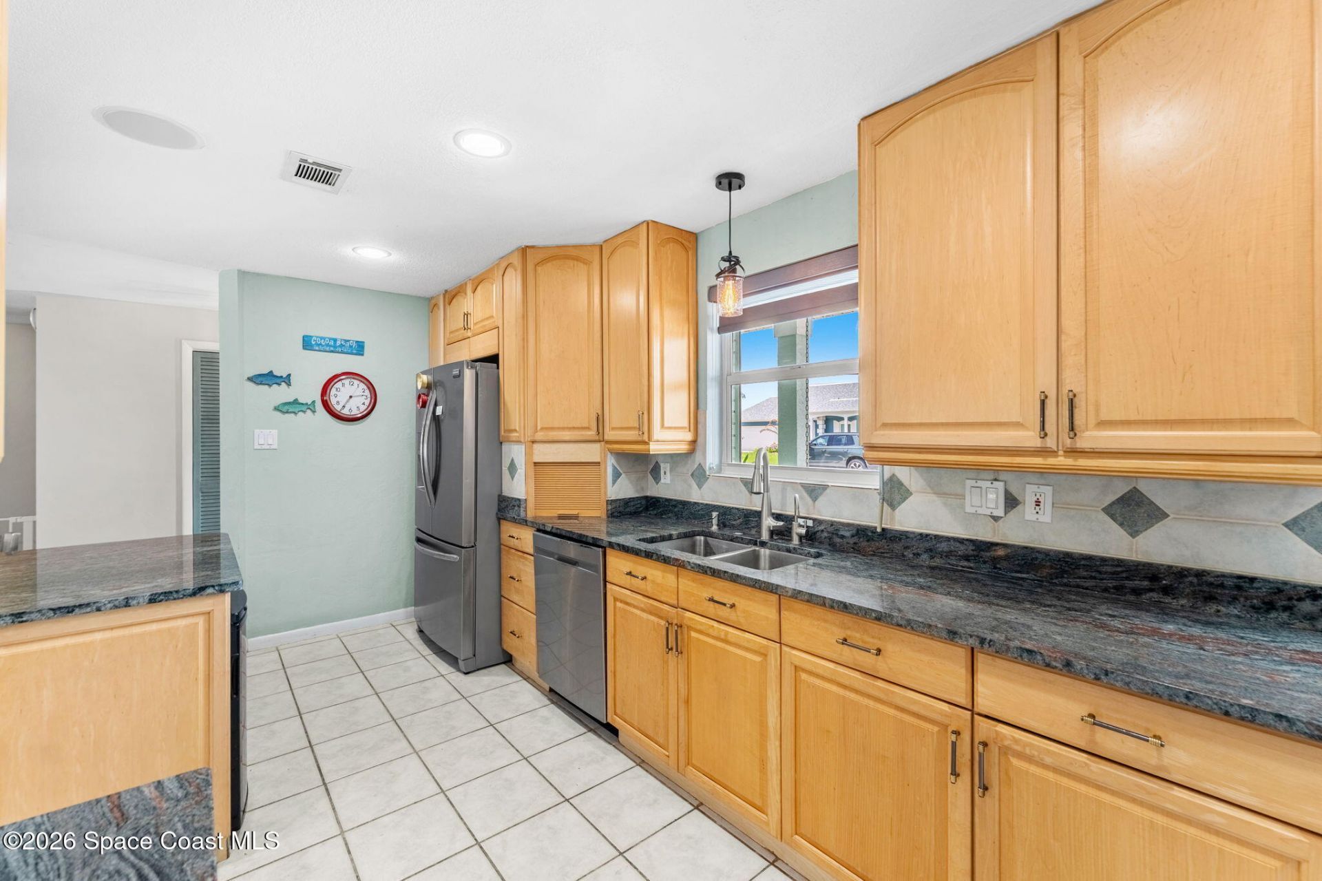 310 Kent Drive , Cocoa Beach, FL 32931 Photo