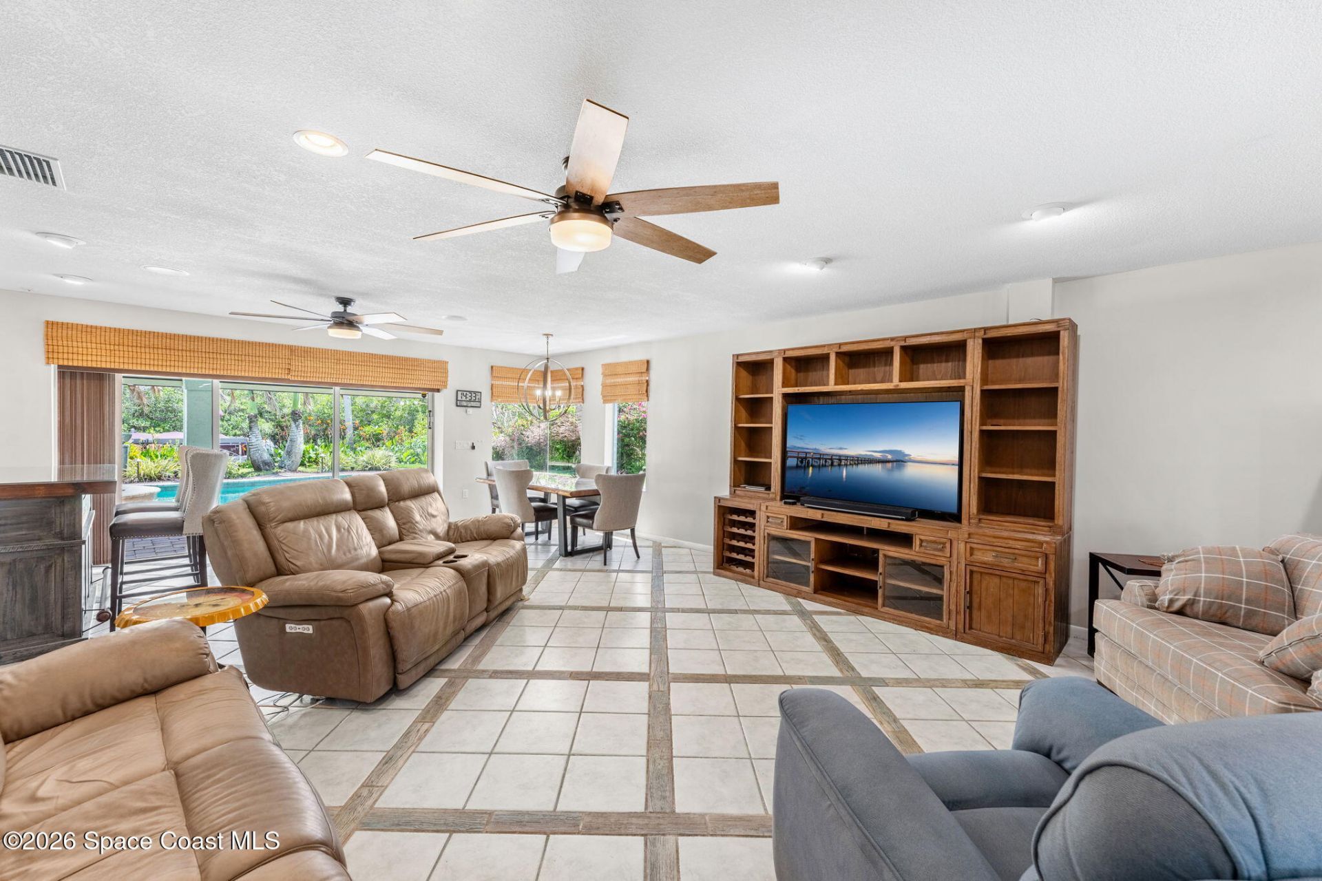 310 Kent Drive , Cocoa Beach, FL 32931 Photo