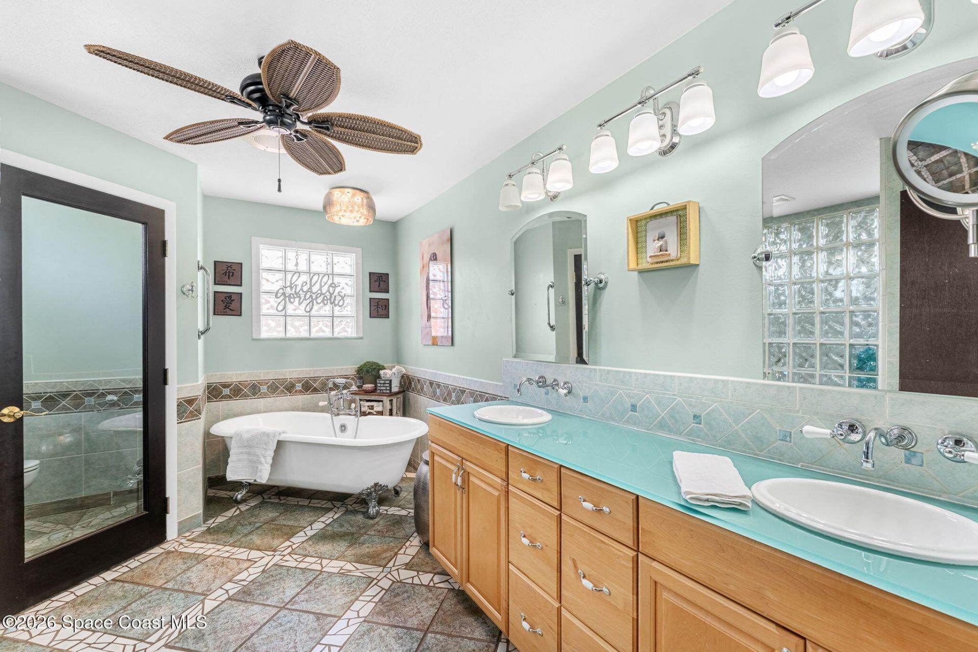 310 Kent Drive , Cocoa Beach, FL 32931 Photo