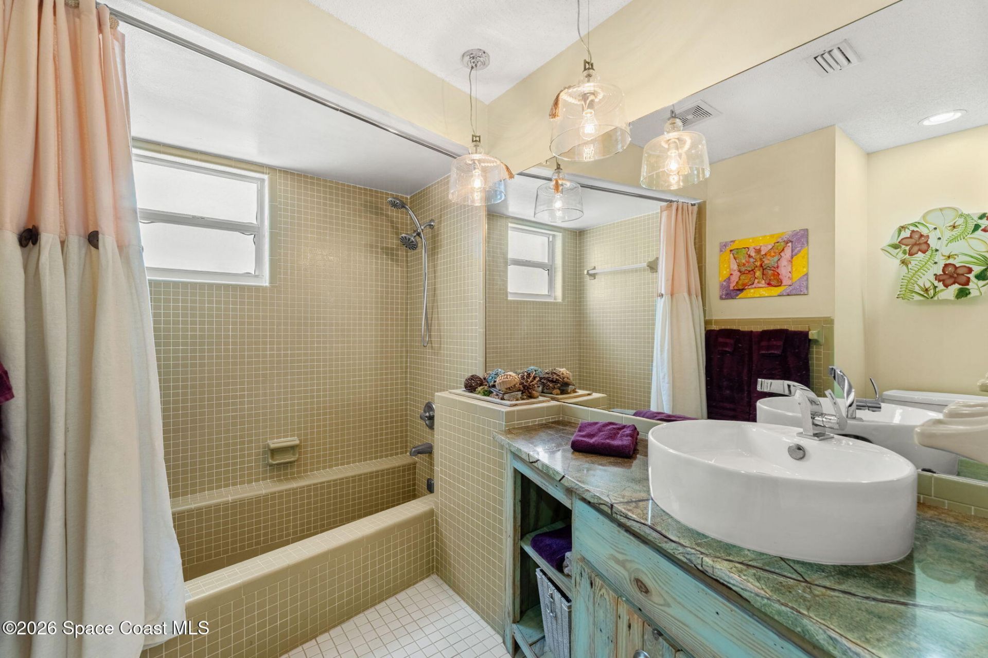 310 Kent Drive , Cocoa Beach, FL 32931 Photo