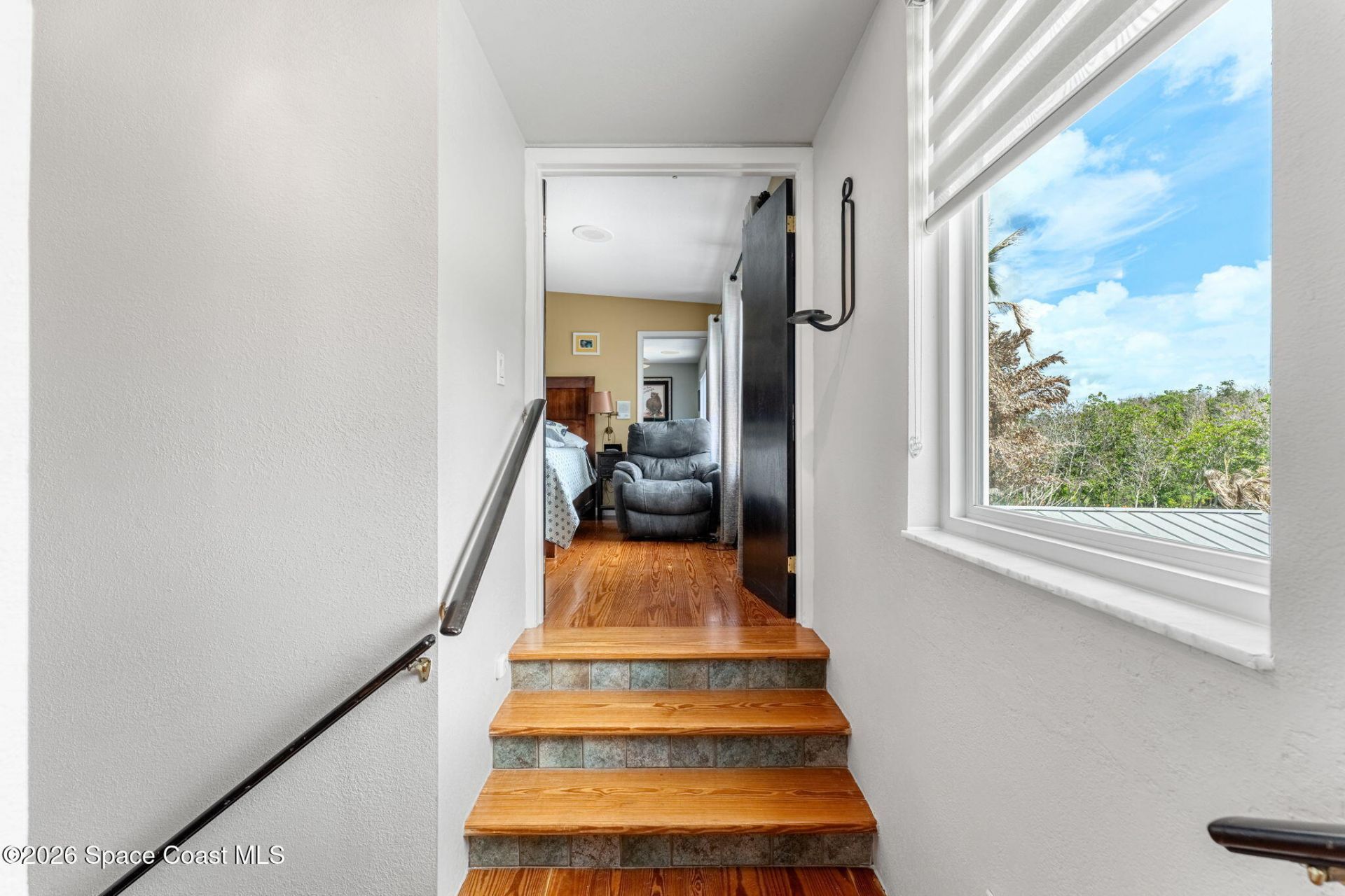 310 Kent Drive , Cocoa Beach, FL 32931 Photo