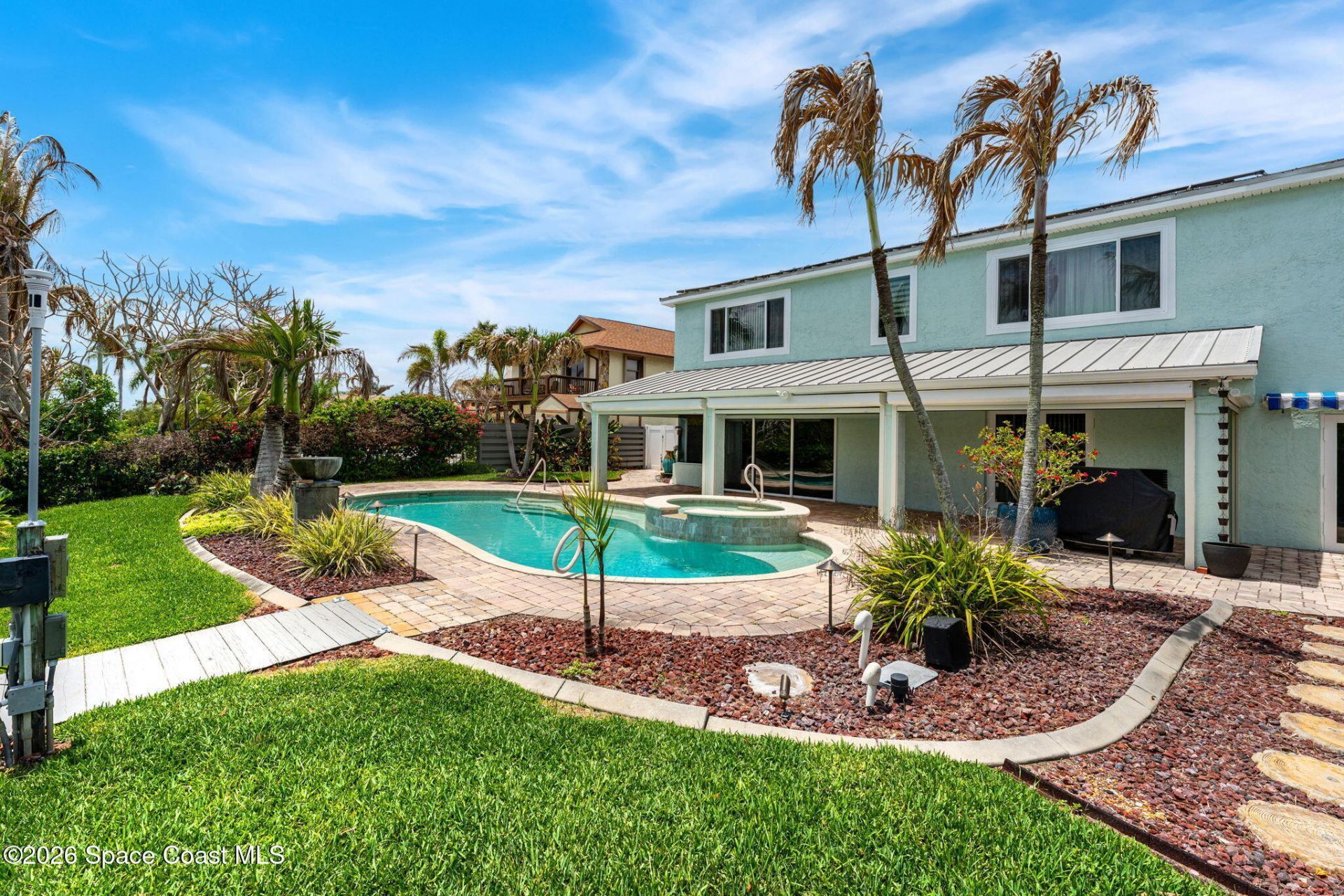 310 Kent Drive , Cocoa Beach, FL 32931 Photo