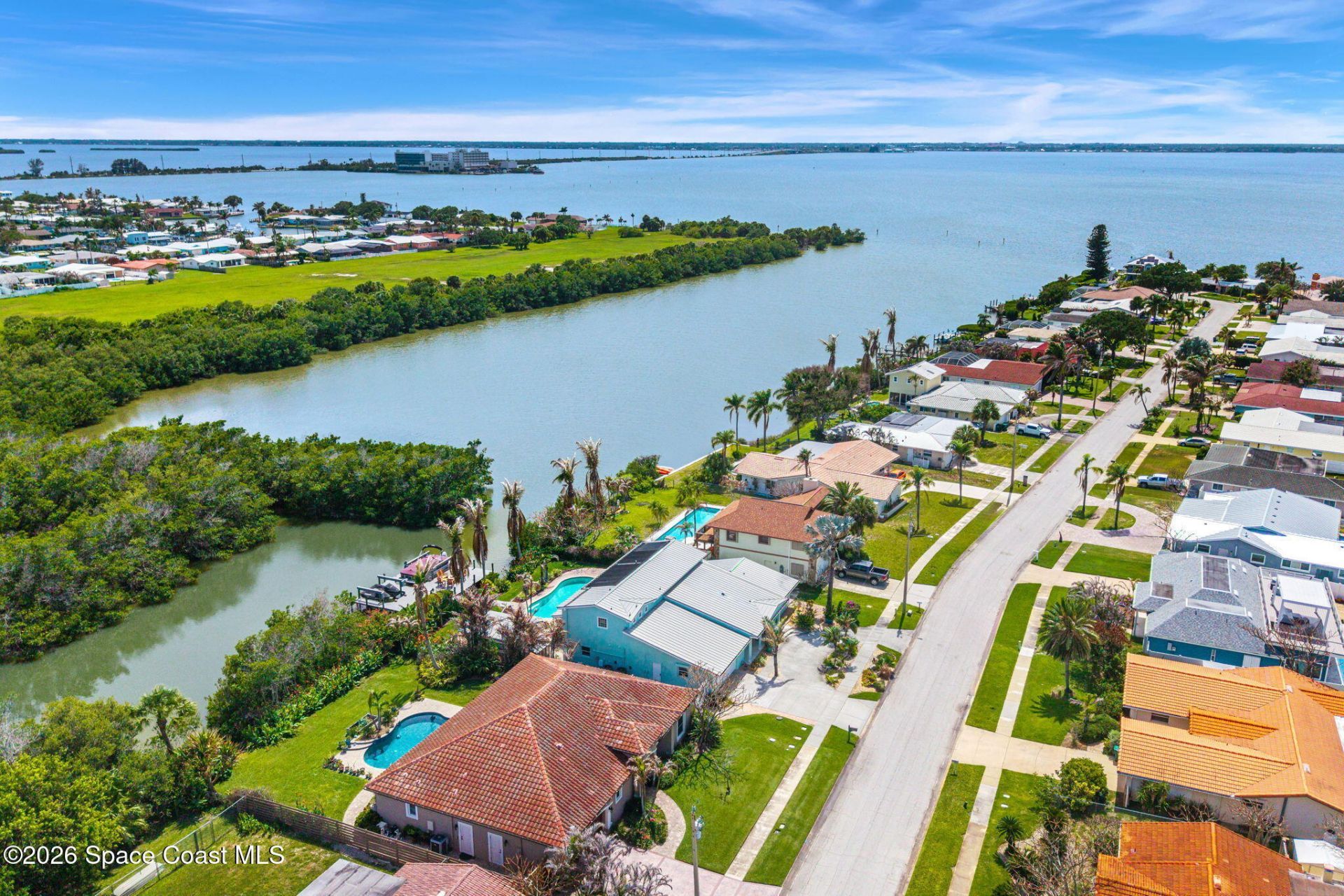 310 Kent Drive , Cocoa Beach, FL 32931 Photo