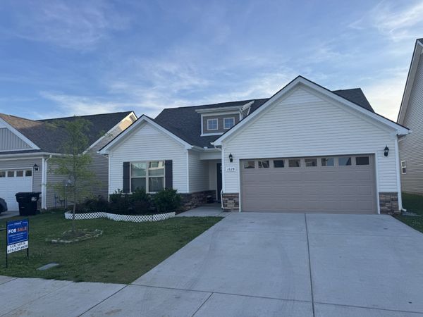 1628 Secretariat Trce , Murfreesboro, TN 37128