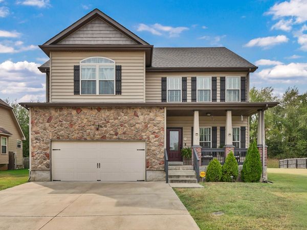 1520 EADS COURT , Clarksville, TN 37043