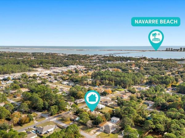 2165 Salamanca Street, Navarre, FL 32566