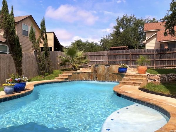 1618 Heavens Peak, San Antonio, TX 78258