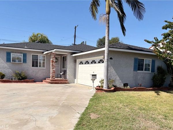 10473 Barnwall, Bellflower, CA 90706
