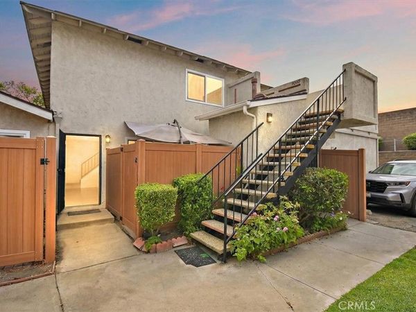 16946 Sierra Vista Way, Cerritos, CA 90703