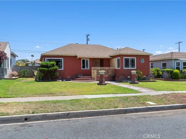 11028 Spinning, Inglewood, CA 90303