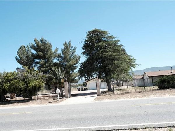 3514 W Avenue N, Palmdale, CA 93551