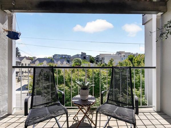 365 Perkins St, Unit 201, Oakland, CA 94610