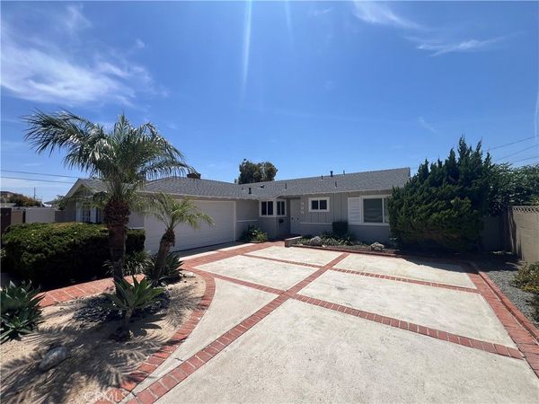 909 S Echo Place, Anaheim, CA 92804