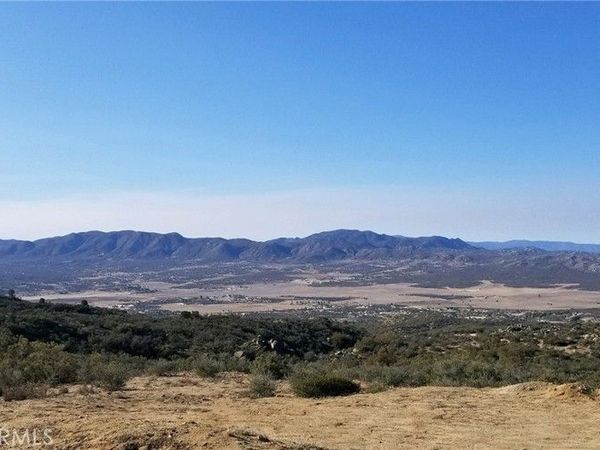 1 Silver saddle CT, Anza, CA 92539